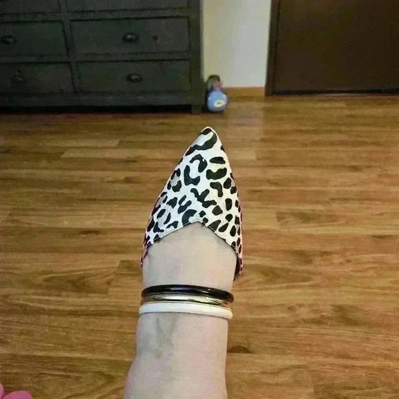 Mix No.6 animal print mule like shoe. Size 9. - Picture 7 of 7
